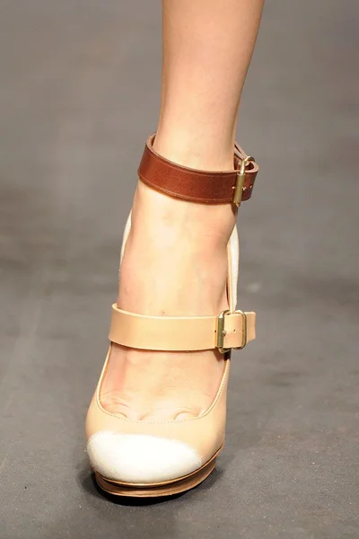 Look 17